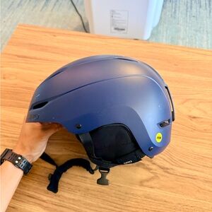 Giro Helmet | Ratio | Medium | Unisex | Snowboarding and Skiing